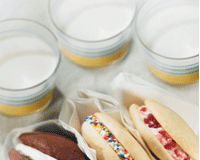 whoopiepies_dairyfarmerscalendar_2