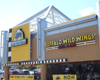 buffalo-wild-wings-celebrates-guelph-opening