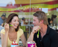 menchies-Couple-at-Menchies