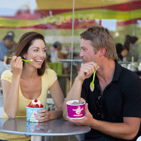 menchies-Couple-at-Menchies