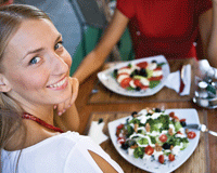 eating-woman-quebec