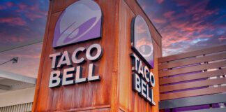 Taco Bell photo of building