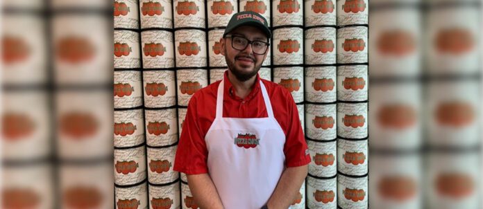 Pizza Nova Opens new location in First Nobleton, Ontario