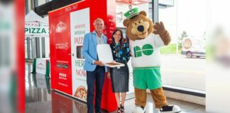 PizzaForno Partners with Metrolinx