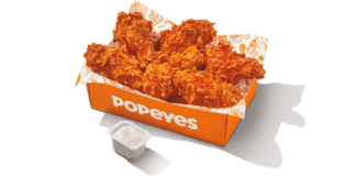 Popeyes Sweet‘N Spicy Chicken Wings with Ranch Dipping Sauce