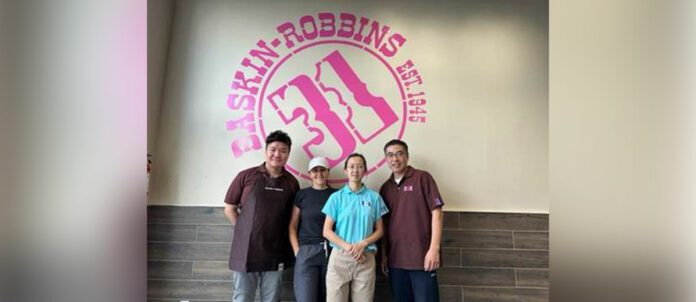 Baskin Robbins Franchisees Ronnie Liu and Lina Qu.