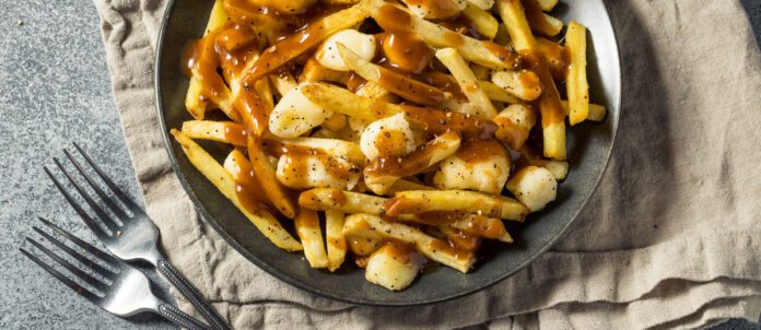 Cheesey Poutine French Fries with Gravy and Cheese Curds