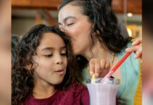 Denny’s partnered with Women’s Health Collective Canada (WHCC) Fundraiser