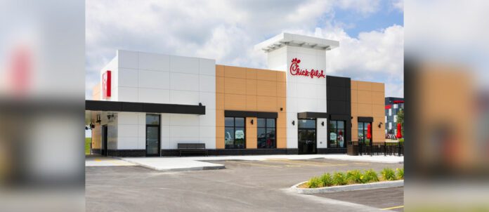 Chick-fil-A Exterior of Building at the Tanger Ottawa