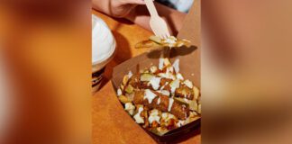 Photo of Harvey's Pickle Poutine