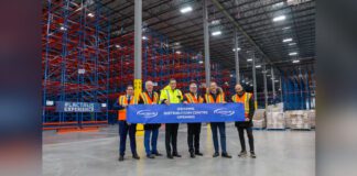 (L to R): Region of Durham and City of Oshawa Councillor Tito-Dante Marimpietri; Oshawa Mayor Dan Carter; Éric Seguin, SVP of Supply Chain, Lactalis Canada; Mark Taylor, president & CEO, Lactalis Canada; Paolo Savini, GM of Supply Chain, Procurement and IS/IT, Lactalis Group; and Anthony Broccolini, CEO of Broccolini.