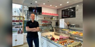 Photo of the second newly opened cafe of Mon Paris Pâtisserie