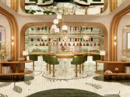 Photo of Mandarin Oriental tables at restaurant