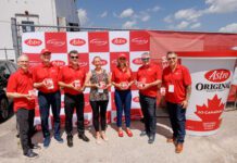 (L to R): Martin Santerre, SVP of Manufacturing; Iven Zanardo, GM, Foodservice and Ingredients & Exports; Gilles Froment, SVP, Government & Industry Relations; The Honourable Kinga Surma, Ontario Minister of Infrastructure and Member of Provincial Parliament for Etobicoke-Cetnre; Adrienne Pagot-Gérault, GM, Yogurt & Cultured Division; Mark Taylor, president & CEO; and Yves Dion, senior industrial director, Yogurt and Cultured Division.